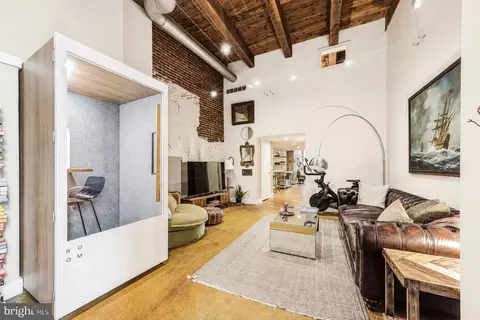 314 Brown St #107, Philadelphia, PA 19123
