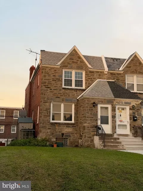 1133 Knorr St, Philadelphia, PA 19111