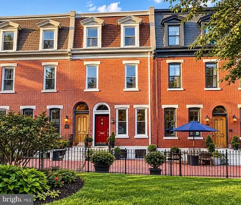 2345 St Albans Pl, Philadelphia, PA 19146