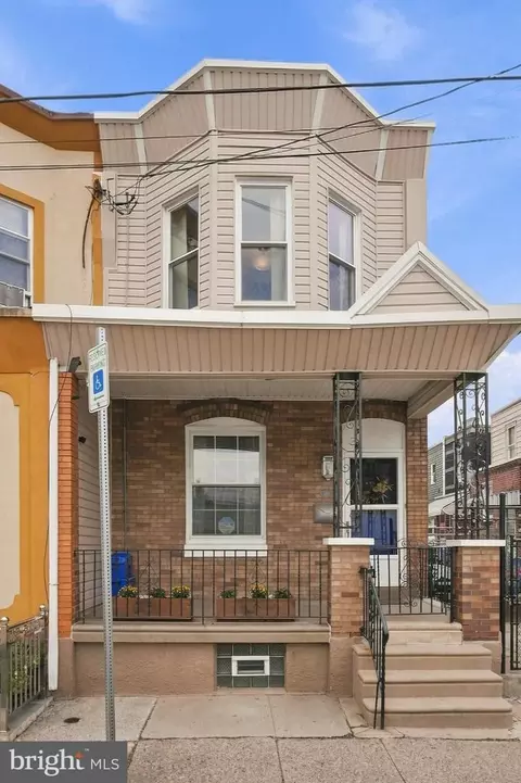 2410 E Clementine St, Philadelphia, PA 19134