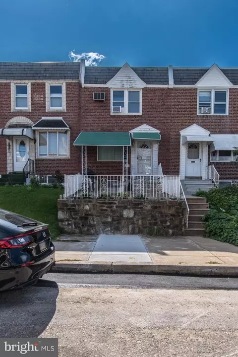 6353 Gillespie St, Philadelphia, PA 19135