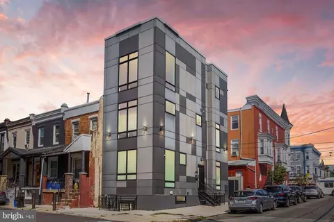 1501 N Hollywood St, Philadelphia, PA 19121