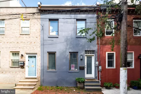1009 S Chadwick St, Philadelphia, PA 19146