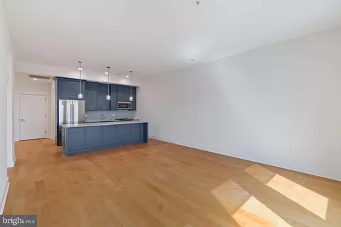 1101 Locust St #8C, Philadelphia, PA 19107