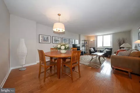 1919 Chestnut St #2209, Philadelphia, PA 19103