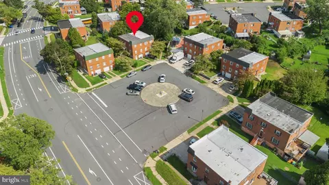 105 Rennard Ter, Philadelphia, PA 19116
