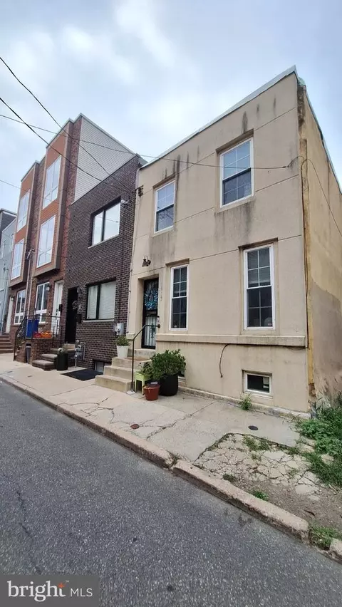 1913 Gerritt St, Philadelphia, PA 19146