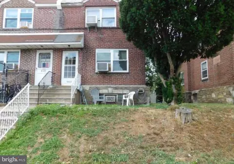6422 Oxford Ave, Philadelphia, PA 19111