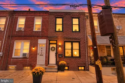 605 Dudley St, Philadelphia, PA 19148