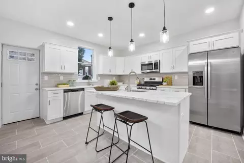 2662 Lefevre St, Philadelphia, PA 19137
