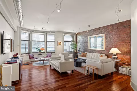 1606 Chestnut St #FLOOR 3, Philadelphia, PA 19103