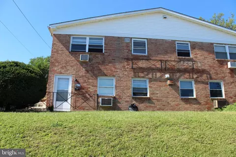 10712 Gifford Ave, Philadelphia, PA 19116
