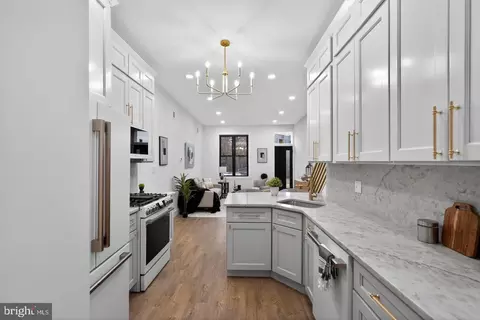 1630 N Patton St, Philadelphia, PA 19121