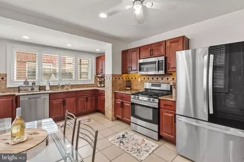 2705 S 16th St, Philadelphia, PA 19145