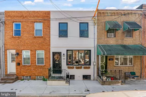 916 Cantrell St, Philadelphia, PA 19148