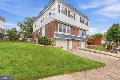 3167 Stanwood St, Philadelphia, PA 19136