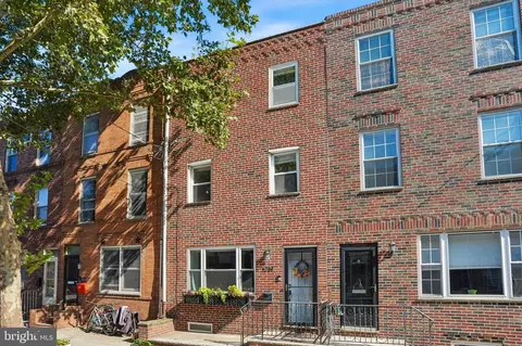 1019 Annin St, Philadelphia, PA 19147