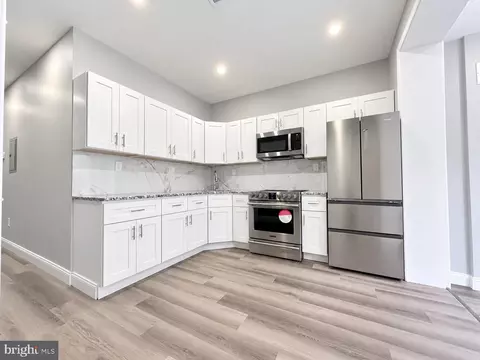 153 N 56th St, Philadelphia, PA 19139