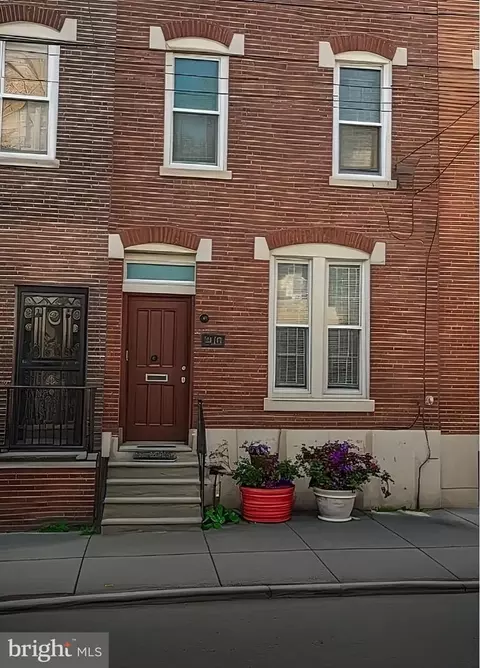 1432 Wharton St, Philadelphia, PA 19146