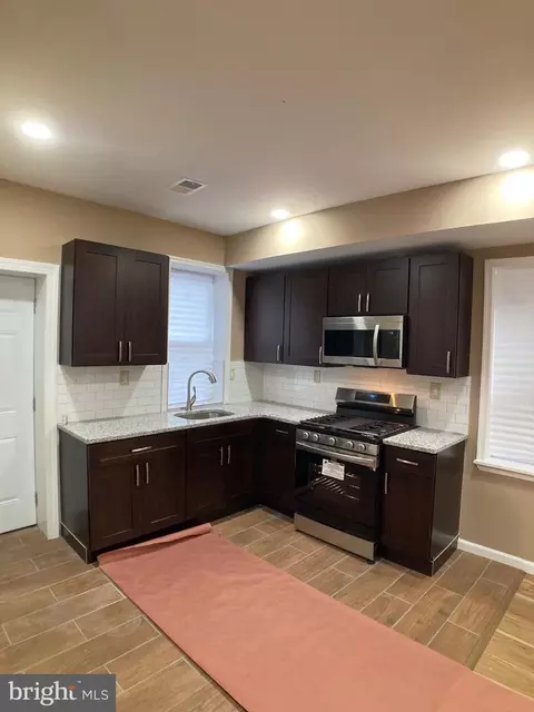 5166 Funston St, Philadelphia, PA 19139