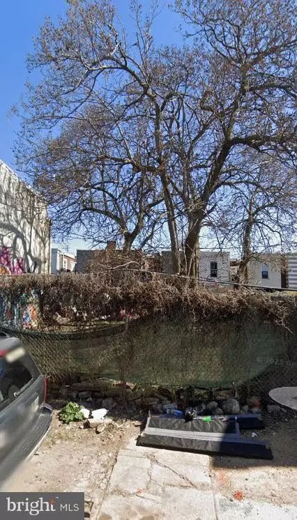 2075 E Clementine St, Philadelphia, PA 19134