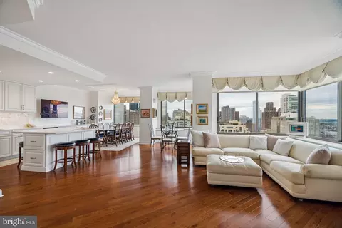 202 W 10 W Rittenhouse Sq #2506, Philadelphia, PA 19103