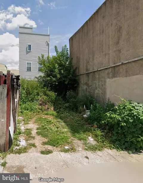2407 N Waterloo St, Philadelphia, PA 19133