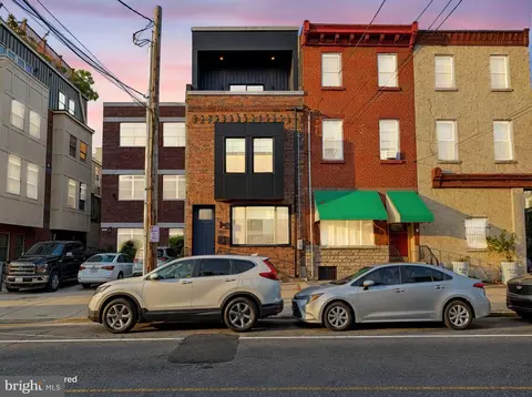 1027 Christian St, Philadelphia, PA 19147