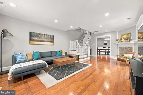 651 S 51st, Philadelphia, PA 19143