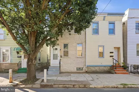 4611 Tacony St, Philadelphia, PA 19137