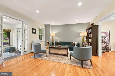 328 Glen Echo Rd, Philadelphia, PA 19119