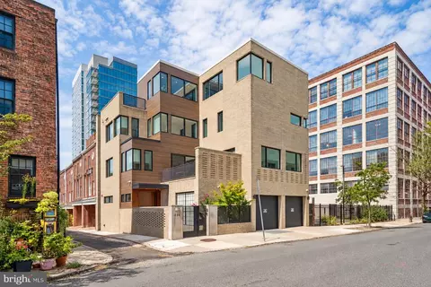254 S 24th St, Philadelphia, PA 19103