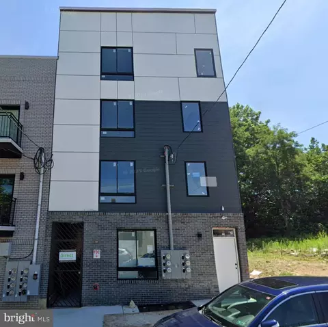 717 N 35th St, Philadelphia, PA 19104