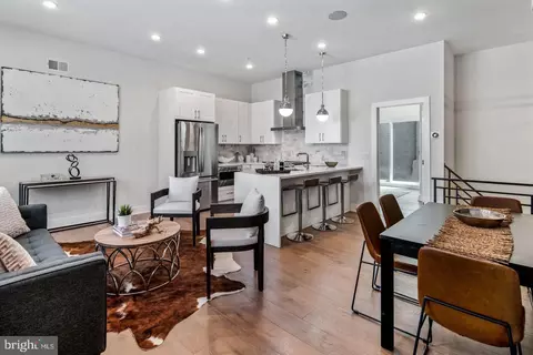 1910 Brown St #2, Philadelphia, PA 19130