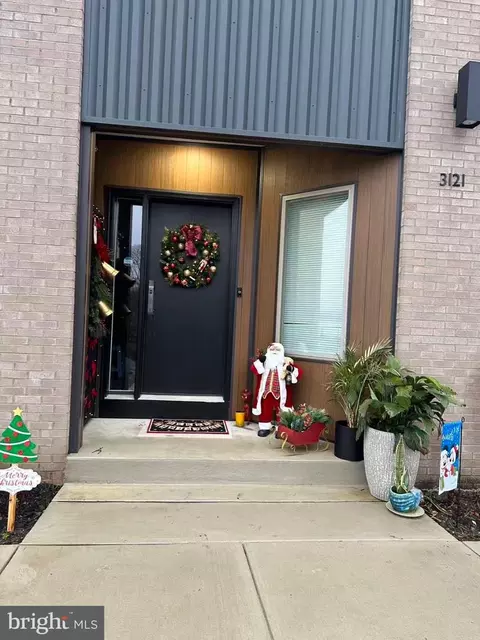 3121 Pierview Ln, Philadelphia, PA 19125
