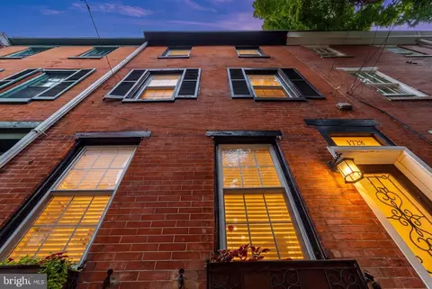 1728 Naudain St, Philadelphia, PA 19146