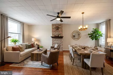 1029 Orthodox St, Philadelphia, PA 19124