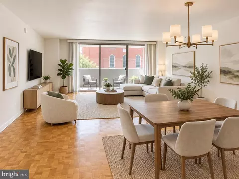 224 W 30 W Rittenhouse Sq #214, Philadelphia, PA 19103