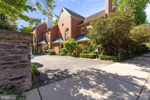 14 00 Newton St #F27, Philadelphia, PA 19118