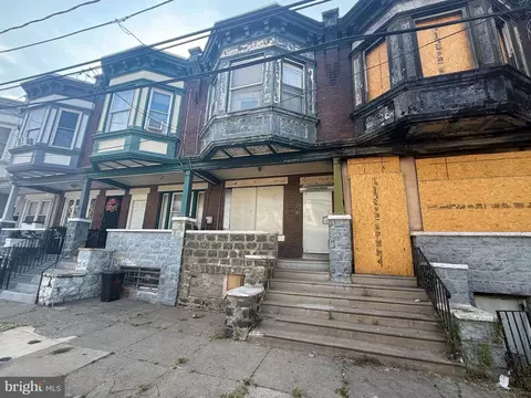 18 S 55th St, Philadelphia, PA 19139