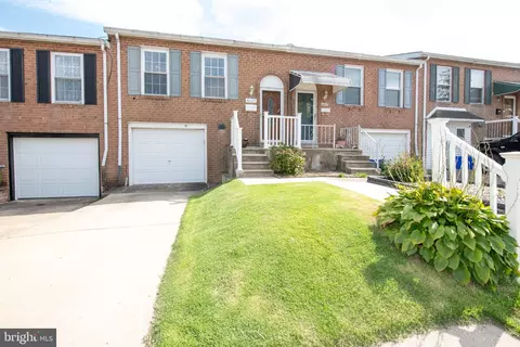 4225 Chalfont Pl, Philadelphia, PA 19154