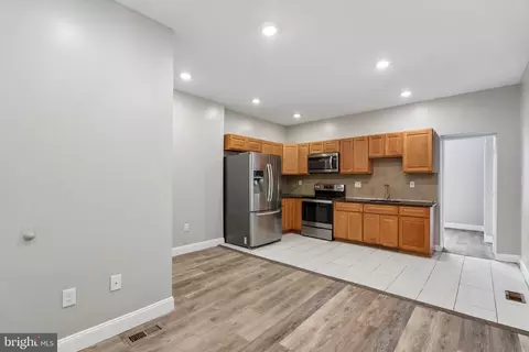 439 E Washington Ln, Philadelphia, PA 19144