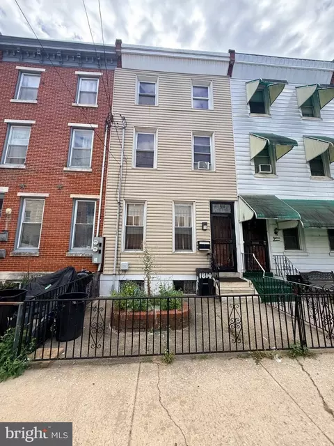 1814 W Master St, Philadelphia, PA 19121