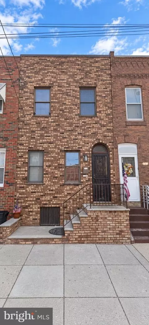 1110 W Moyamensing Ave, Philadelphia, PA 19148