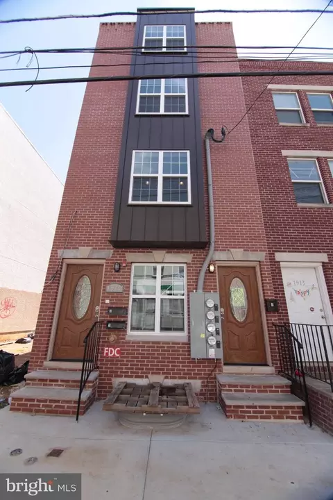 1915 N Gratz St, Philadelphia, PA 19121