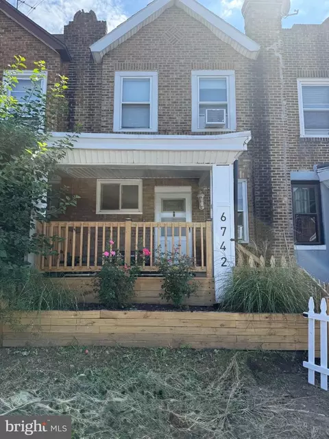 6742 Dicks Ave, Philadelphia, PA 19142
