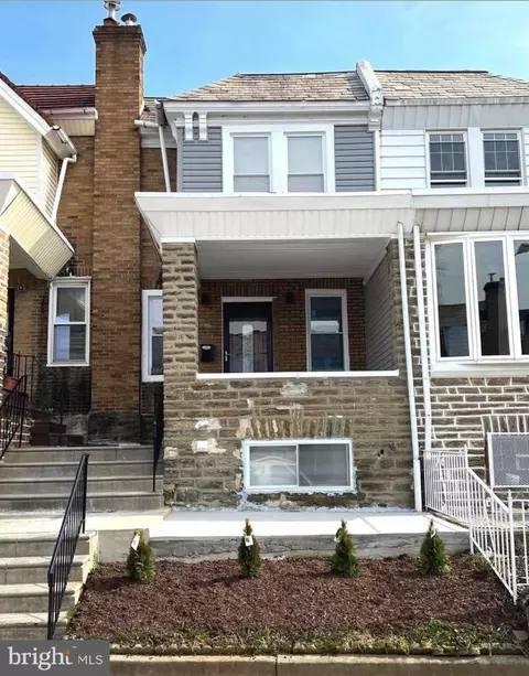 6647 N Bouvier St, Philadelphia, PA 19126