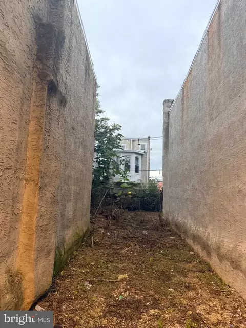 1714 N Bambrey St, Philadelphia, PA 19121