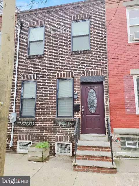 2032 Wilder St, Philadelphia, PA 19146