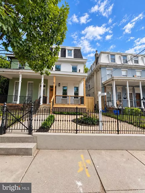 4547 Greene St, Philadelphia, PA 19144